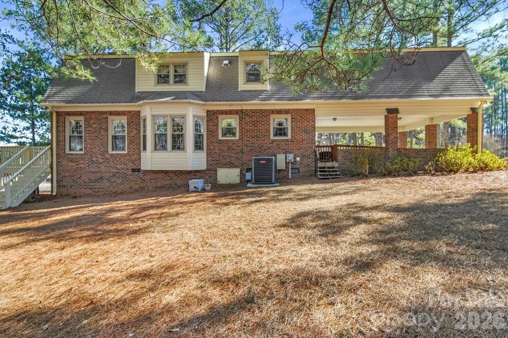 219 Williamsburg Lane Wadesboro NC 28170