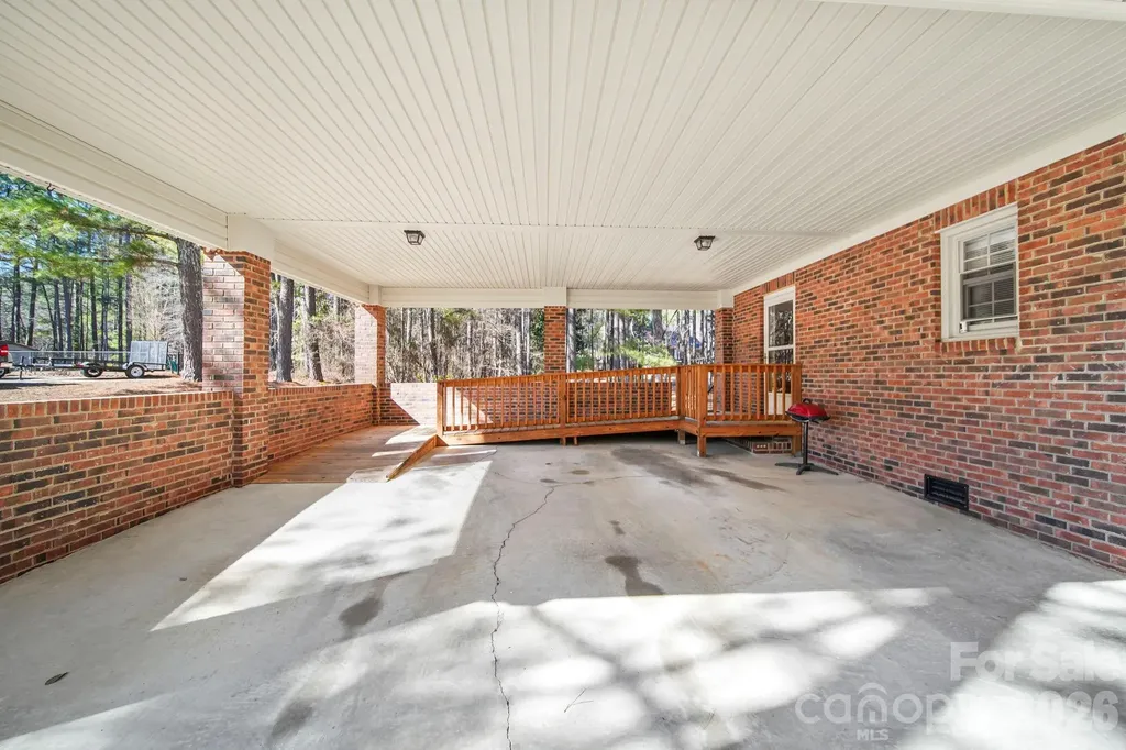 219 Williamsburg Lane Wadesboro NC 28170