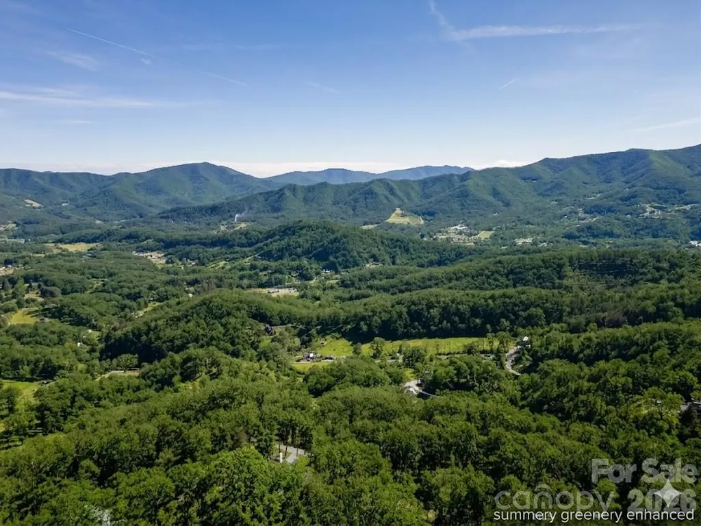 872 Mountainside Drive Waynesville NC 28786