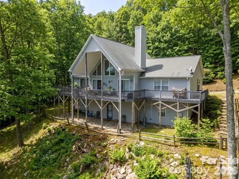 872 Mountainside Drive Waynesville NC 28786