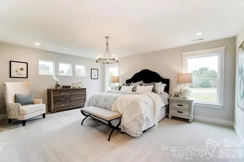 13123 Foxberry Road Charlotte NC 28213