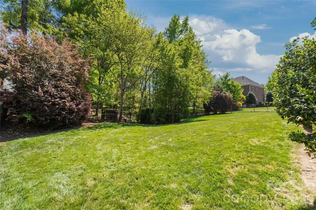 4139 French Fields Lane Harrisburg NC 28075