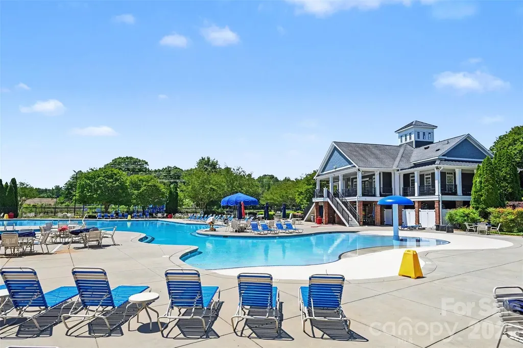 4624 Woodgreen Avenue Kannapolis NC 28081