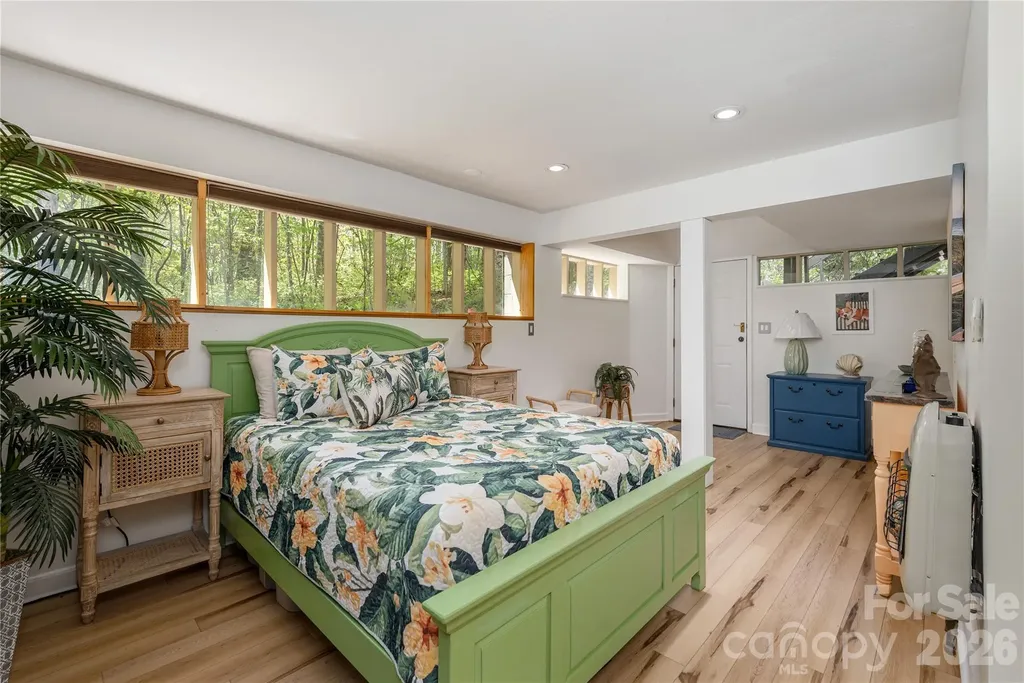 139 Panther Gap Road Brevard NC 28712