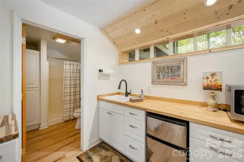 139 Panther Gap Road Brevard NC 28712