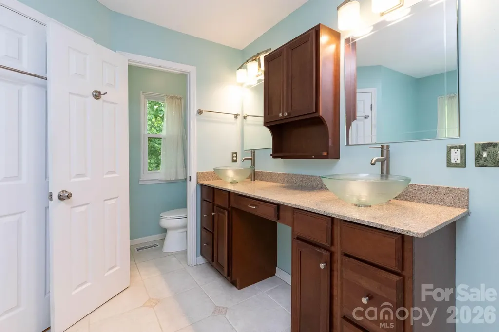 44 Deer Meadows Drive Candler NC 28715