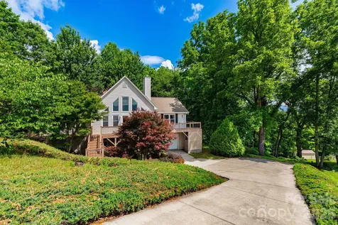 44 Deer Meadows Drive Candler NC 28715