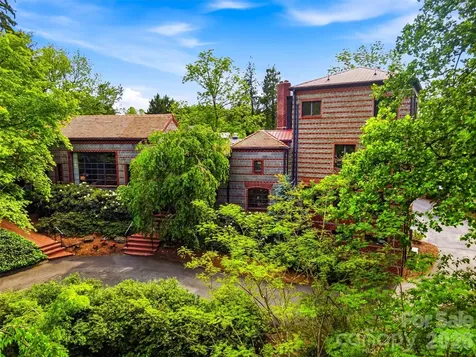 24 Kimberly Avenue Asheville NC 28804
