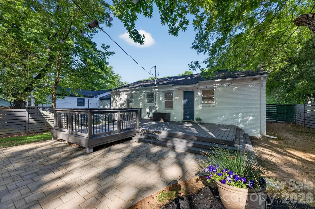 1816 Anderson Street Charlotte NC 28205