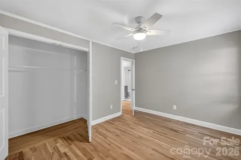 1816 Anderson Street Charlotte NC 28205