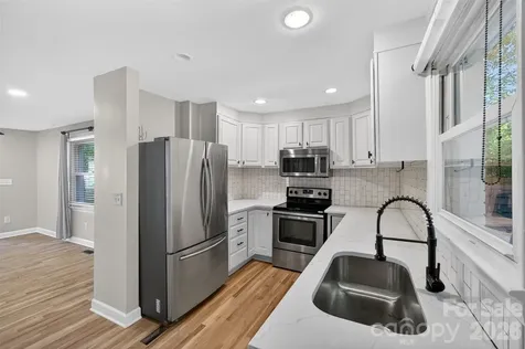 1816 Anderson Street Charlotte NC 28205