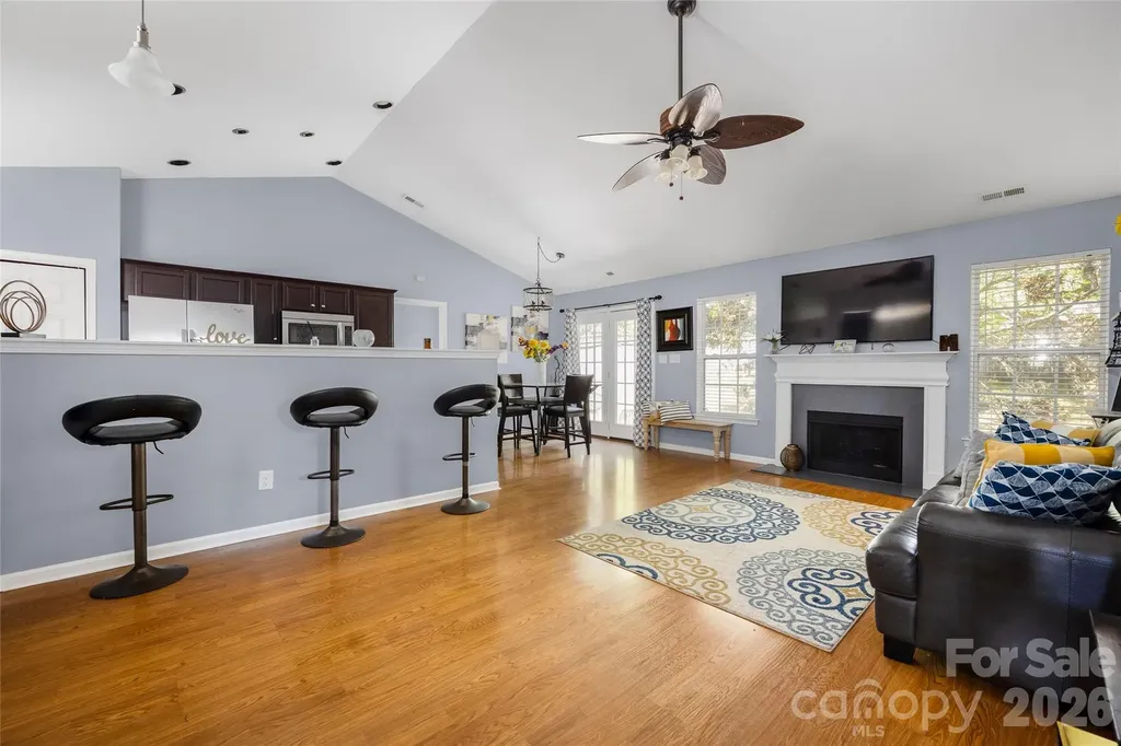9713 Veronica Drive Charlotte NC 28215