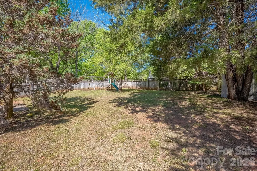 9713 Veronica Drive Charlotte NC 28215