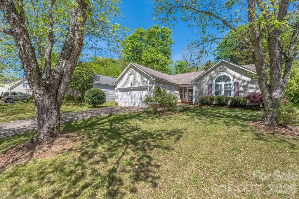 9713 Veronica Drive Charlotte NC 28215