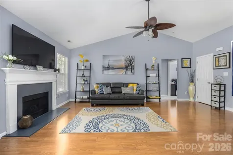 9713 Veronica Drive Charlotte NC 28215