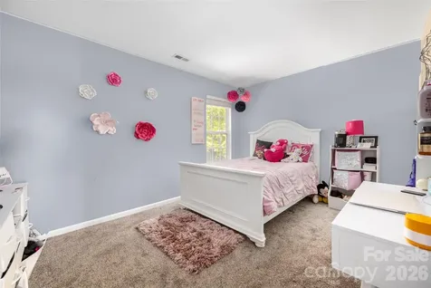 9713 Veronica Drive Charlotte NC 28215