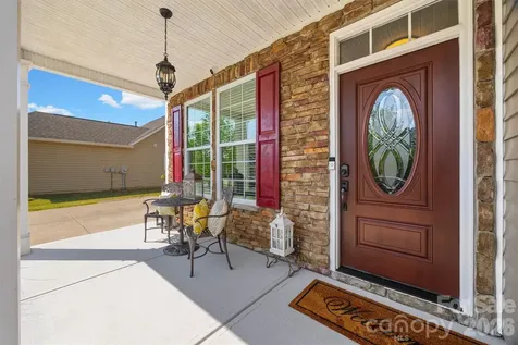 299 Annatto Way Tega Cay SC 29708