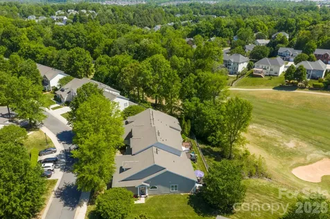 8444 Brookings Drive Charlotte NC 28269