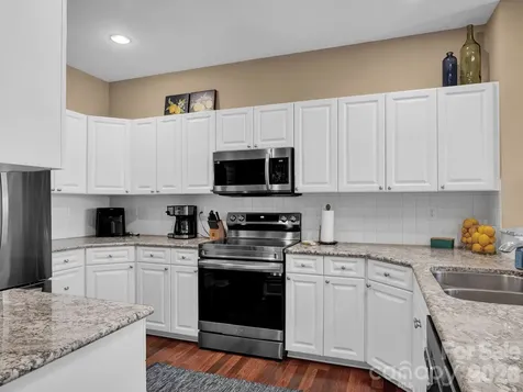 8444 Brookings Drive Charlotte NC 28269
