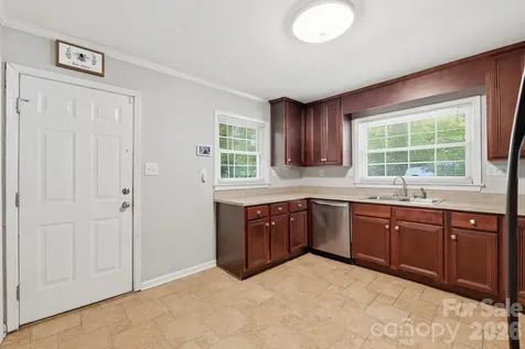 153 American Avenue NE Concord NC 28025
