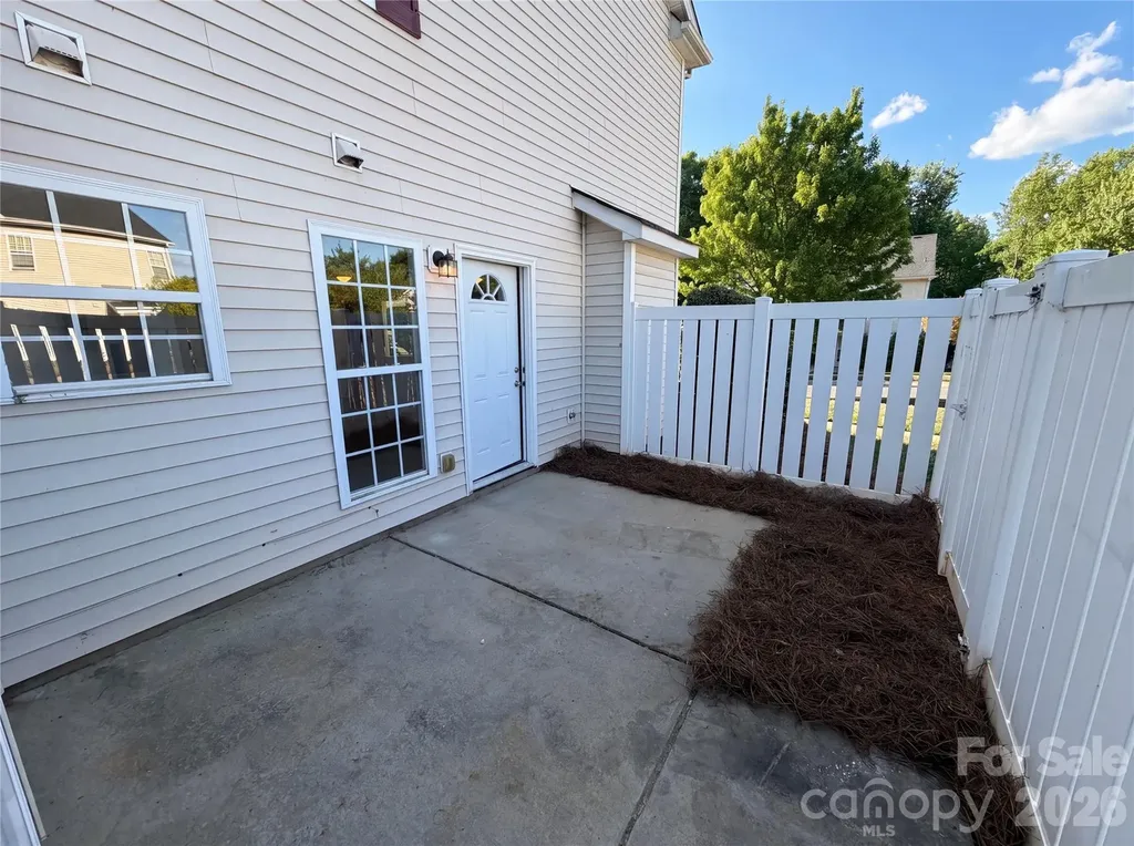 9510 Littleleaf Drive Charlotte NC 28215