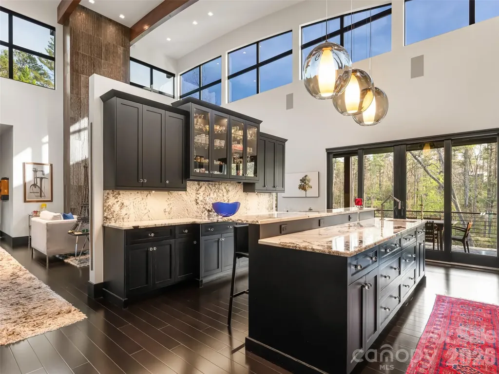 32 Brookline Drive Asheville NC 28803