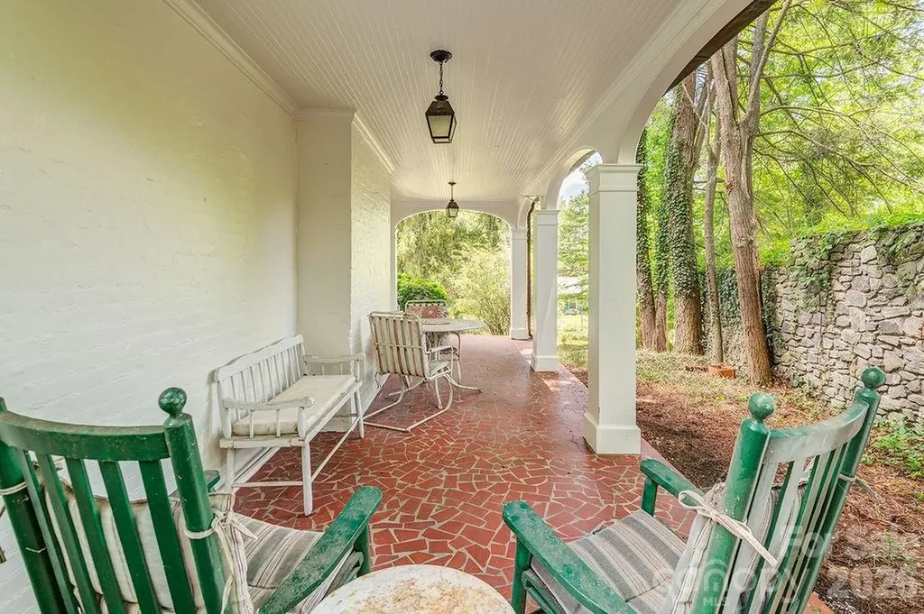 88 Bear Creek Road Asheville NC 28806