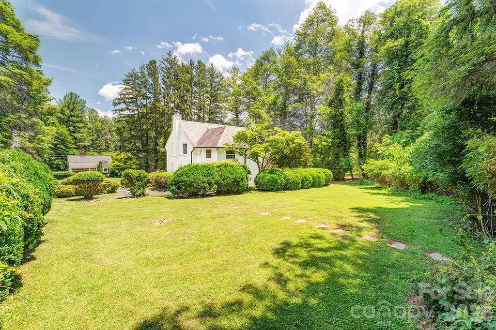 88 Bear Creek Road Asheville NC 28806