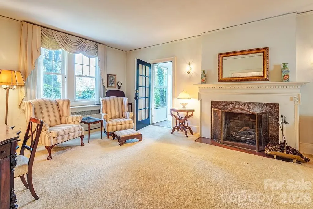 88 Bear Creek Road Asheville NC 28806