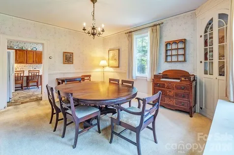 88 Bear Creek Road Asheville NC 28806