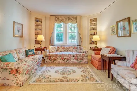 88 Bear Creek Road Asheville NC 28806