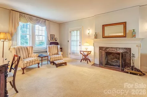 88 Bear Creek Road Asheville NC 28806