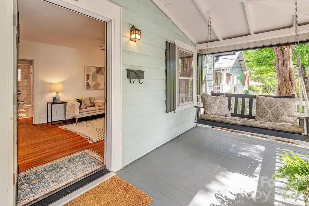 3 Irving Street Asheville NC 28804