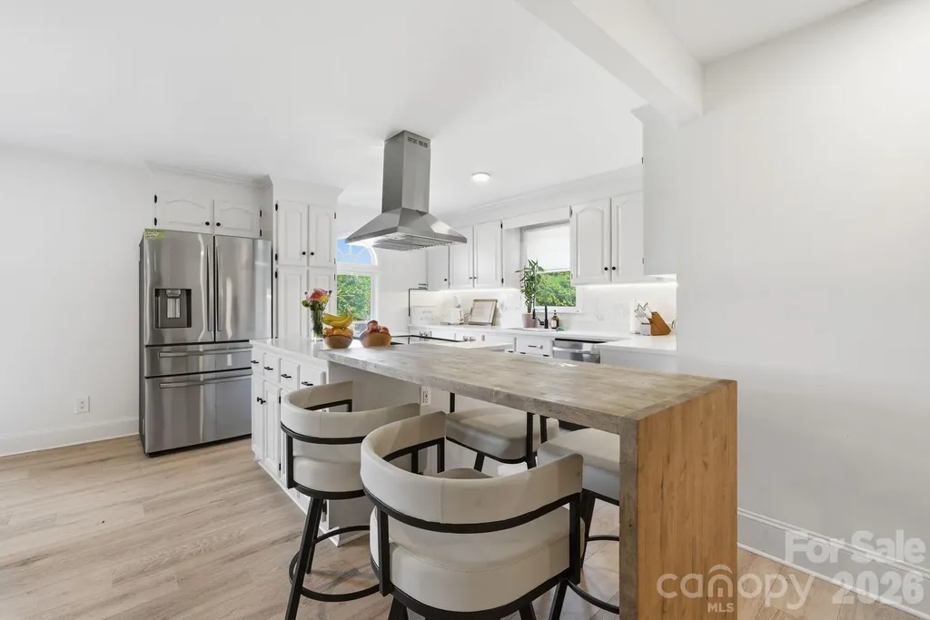 5009 Hemby Road Matthews NC 28104