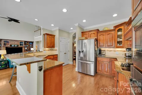 1171 Hilldale Drive Lancaster SC 29720