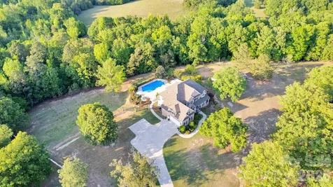 1171 Hilldale Drive Lancaster SC 29720