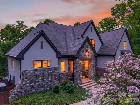 671 Mills River Way Horse Shoe NC 28742