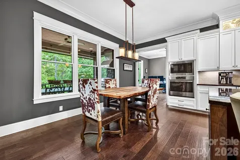 671 Mills River Way Horse Shoe NC 28742