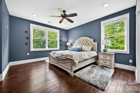 671 Mills River Way Horse Shoe NC 28742