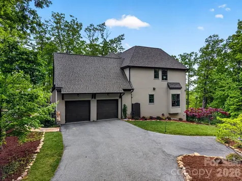 671 Mills River Way Horse Shoe NC 28742