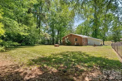605 E Boston Avenue Bessemer City NC 28016