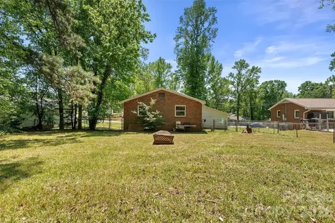605 E Boston Avenue Bessemer City NC 28016