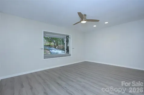960 Middle Connestee Trail Brevard NC 28712