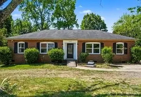 7040 Idlewild Road Charlotte NC 28212