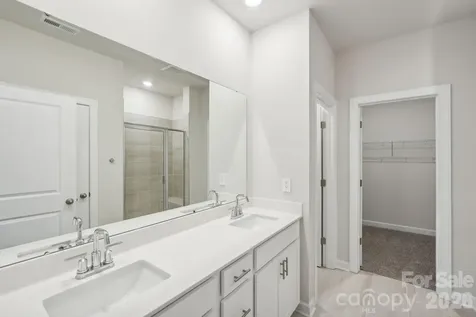 2453 Chartwell Street Stanley NC 28164