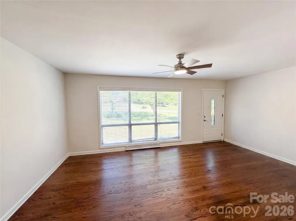 2431 Lynn Drive Gastonia NC 28054