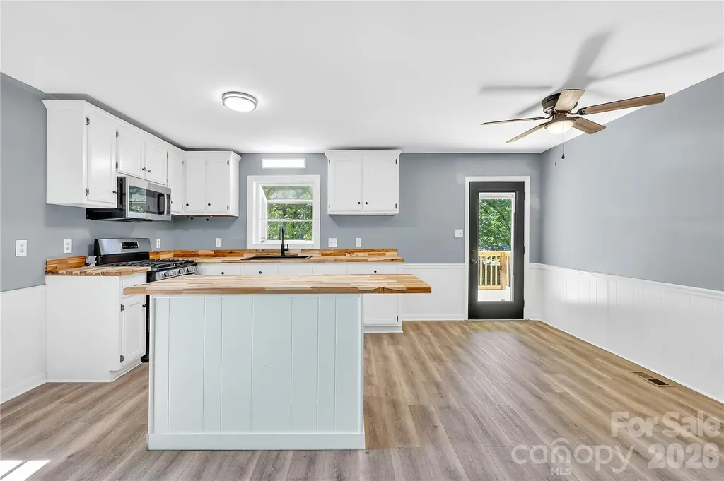 4307 Freeport Drive Gastonia NC 28052