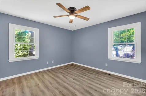 4307 Freeport Drive Gastonia NC 28052