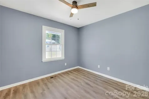 4307 Freeport Drive Gastonia NC 28052