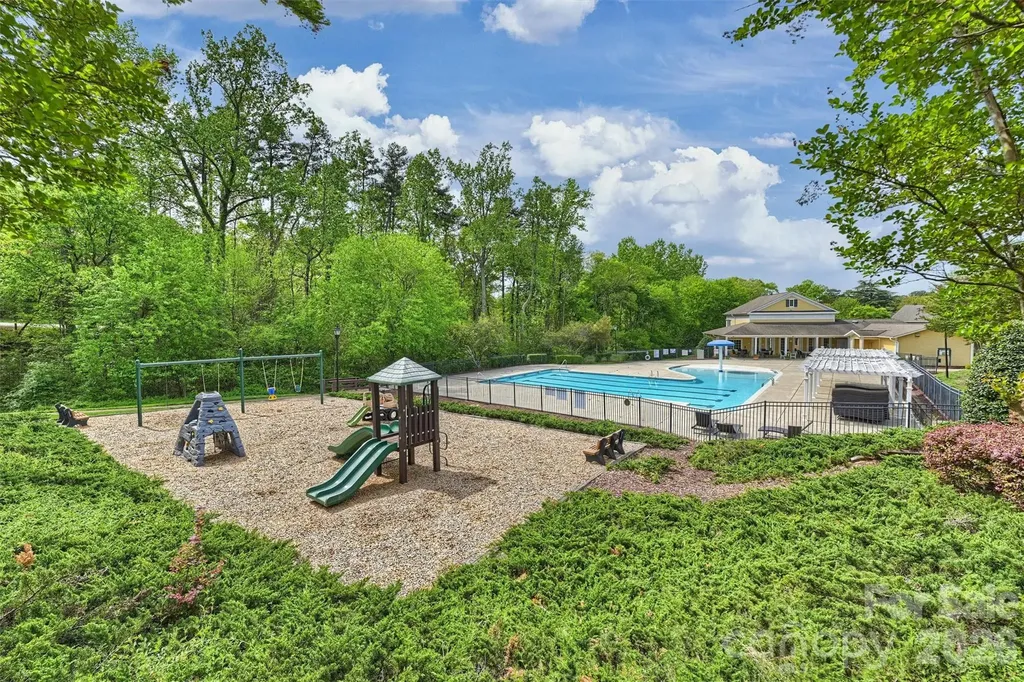 4141 Spool Lane Belmont NC 28012